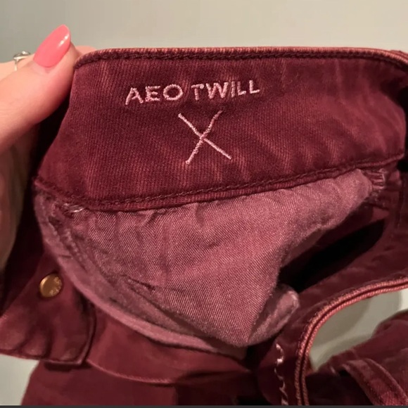 American Eagle Shorts - Regular Rise, Midi Length - Picture 5 of 6